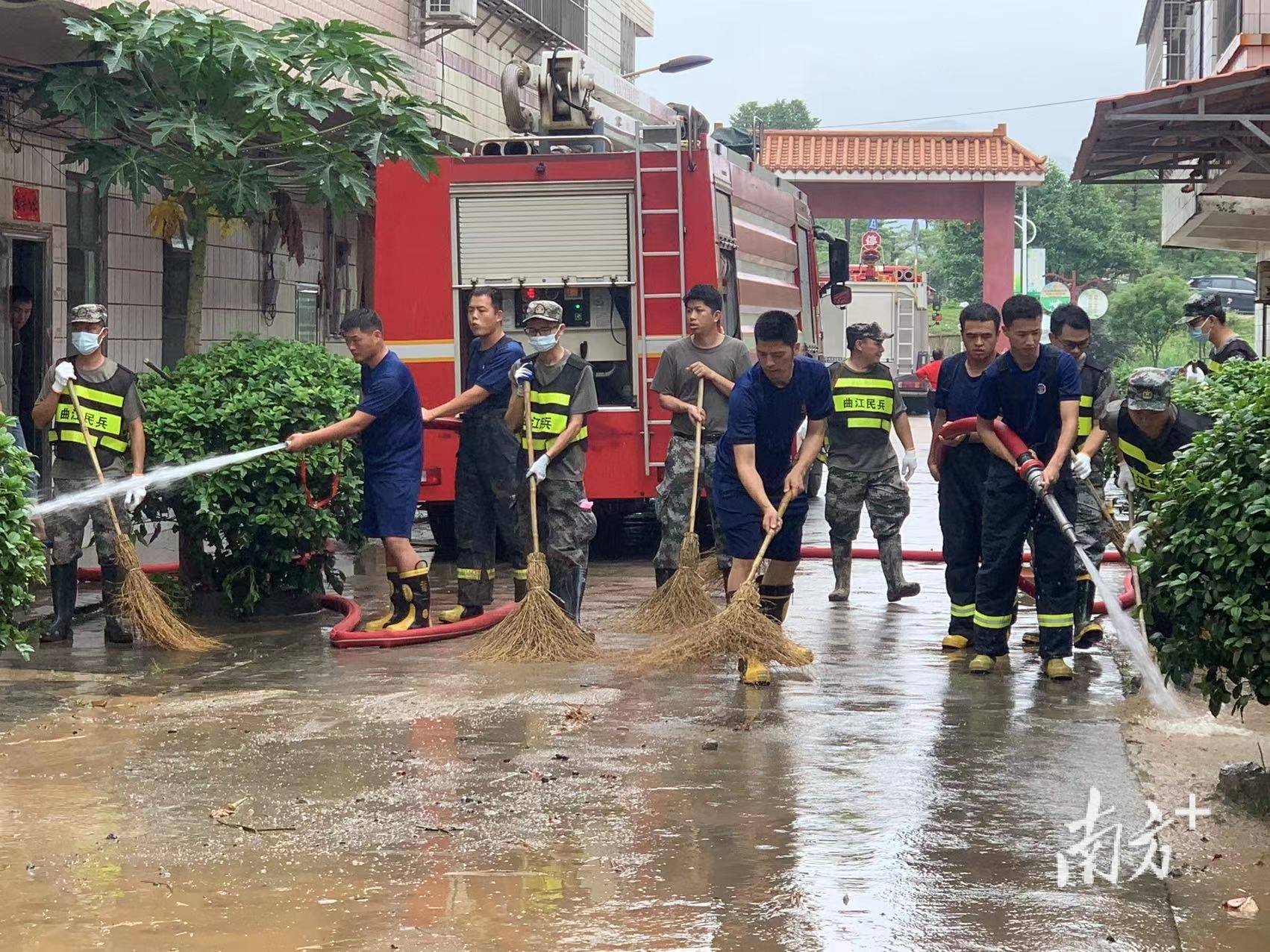 7号台风最新动态：路径预测、风雨影响及防御措施详解